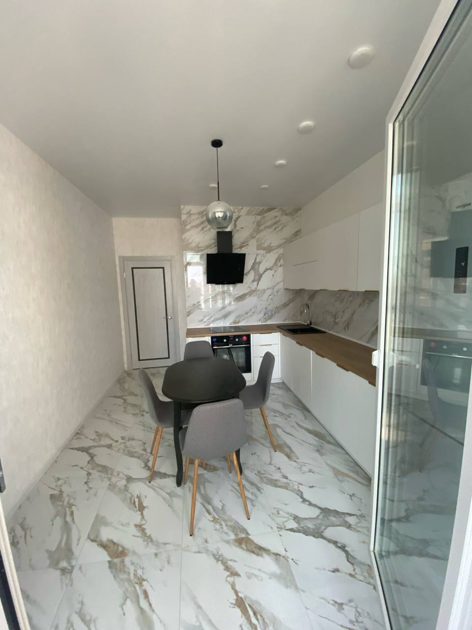 Оренда 2-кімнатної квартири 70 м², ЖК Чотири сезони, ДОМ 2