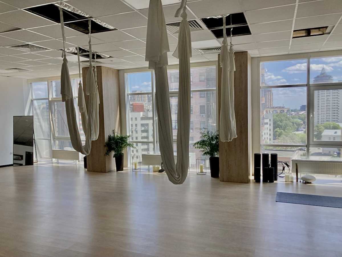 Аренда офиса 140 м², Евгения Коновальца ул., 36Д
