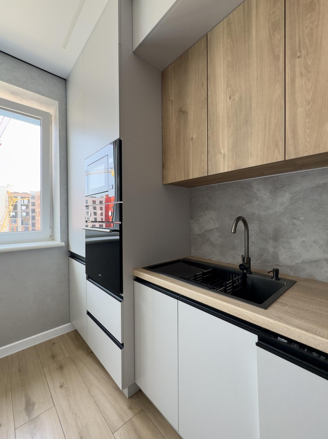 Продажа 1-комнатной квартиры 41.8 м², Национальной Гвардии ул., 14