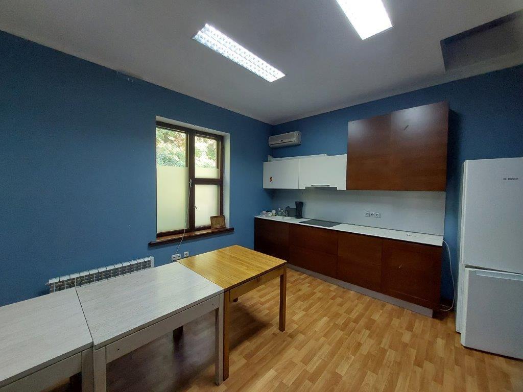 Аренда офиса 300 м², Нижнеюрковская ул., 45