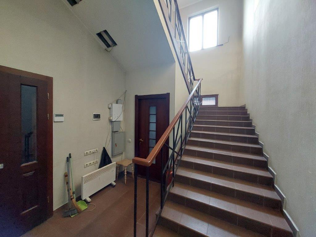 Аренда офиса 300 м², Нижнеюрковская ул., 45