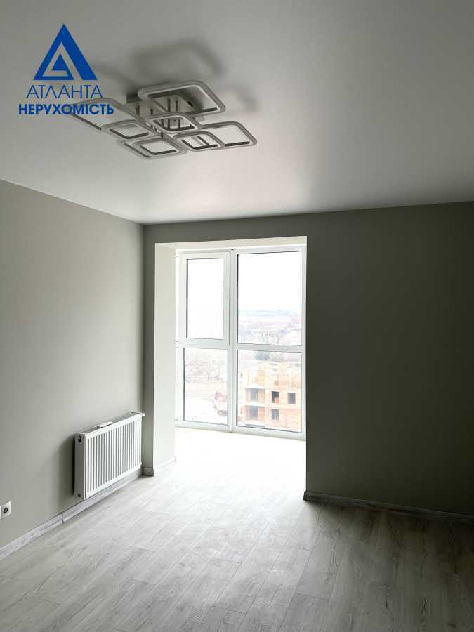 Продажа 2-комнатной квартиры 77.3 м², Князя Володимира, 22а