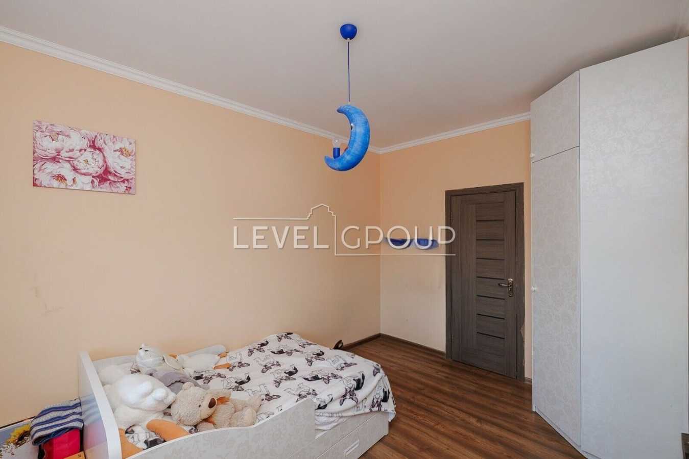 Продажа 2-комнатной квартиры 52 м², Зеленая ул., 27