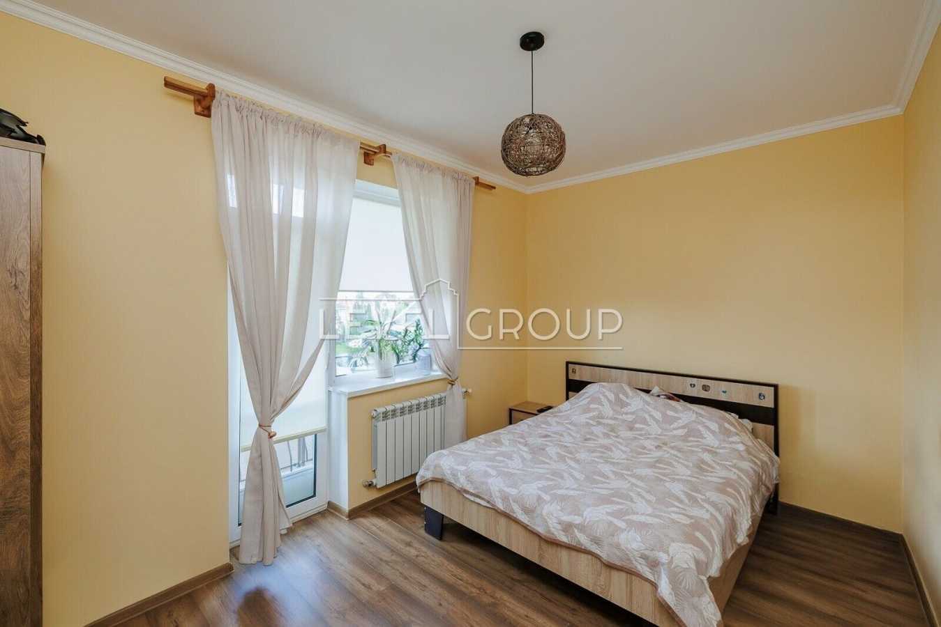 Продажа 2-комнатной квартиры 52 м², Зеленая ул., 27