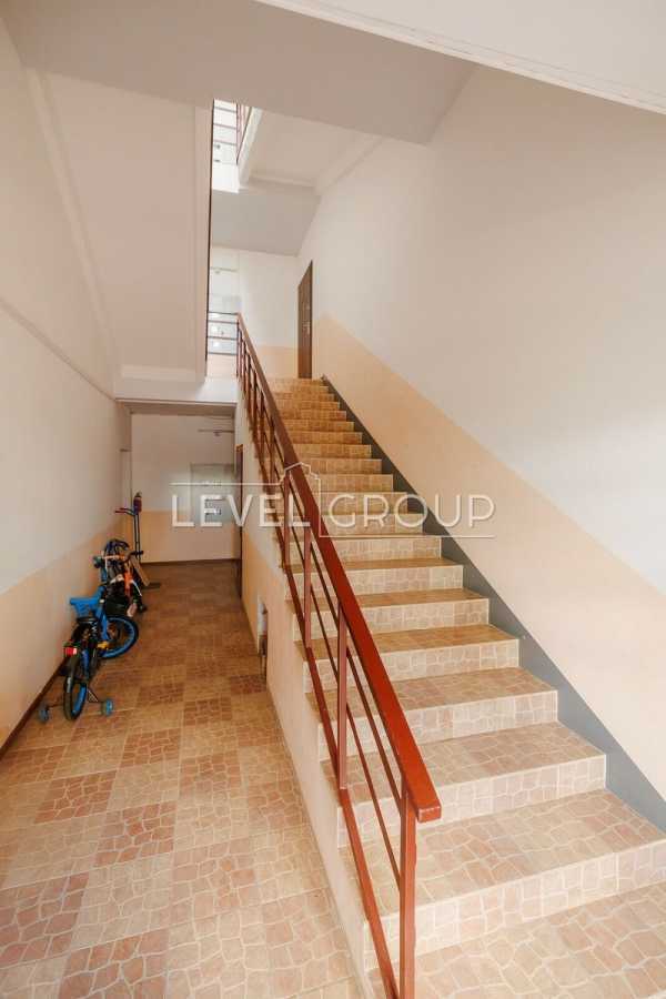 Продажа 2-комнатной квартиры 52 м², Зеленая ул., 27