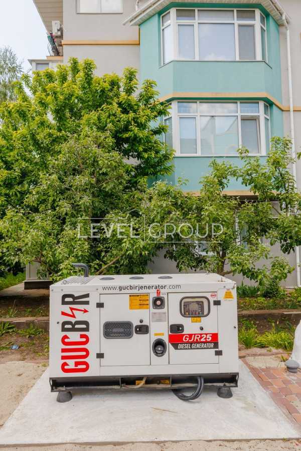 Продажа 2-комнатной квартиры 52 м², Зеленая ул., 27