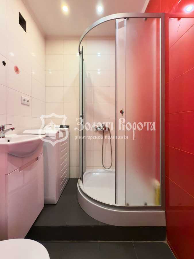 Продаж 2-кімнатної квартири 48 м², Бастіонний пров., 11