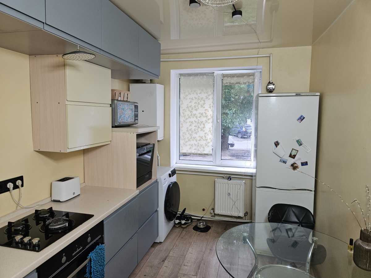 Продажа 3-комнатной квартиры 64 м², Белогородская ул., 45