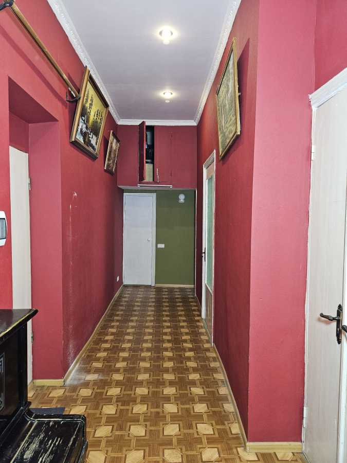 Продаж 3-кімнатної квартири 74 м², Володимирська вул.