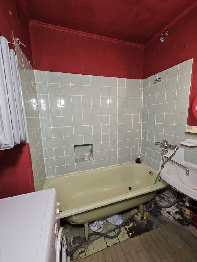 Продаж 3-кімнатної квартири 74 м², Володимирська вул.