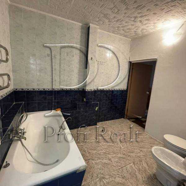 Продажа 3-комнатной квартиры 104 м², Петра Григоренко просп., 36А