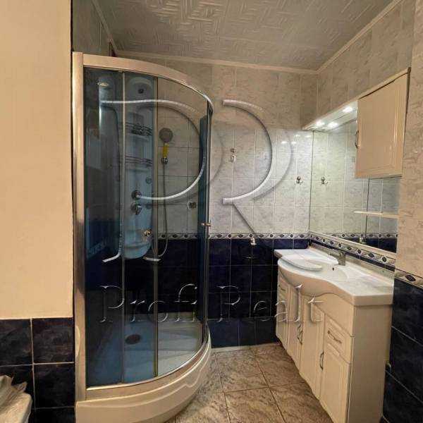 Продажа 3-комнатной квартиры 104 м², Петра Григоренко просп., 36А