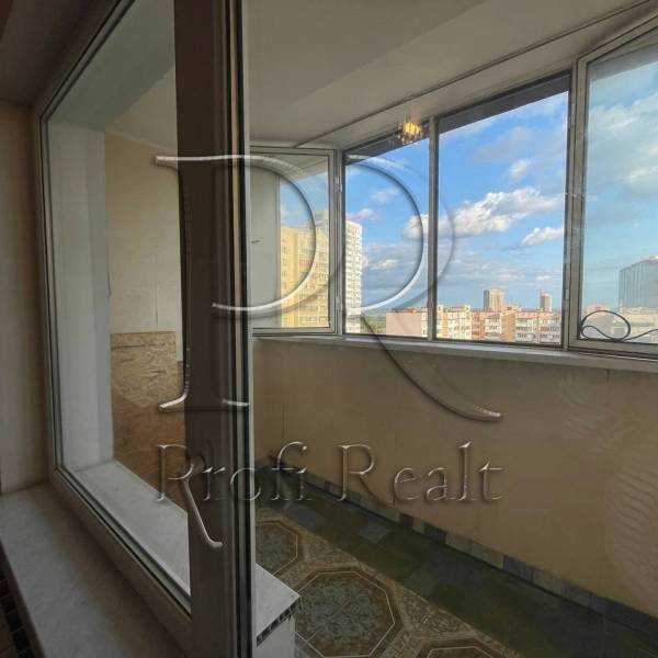 Продажа 3-комнатной квартиры 104 м², Петра Григоренко просп., 36А