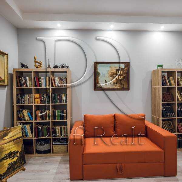 Продажа 2-комнатной квартиры 52 м², Попудренко ул., 18А