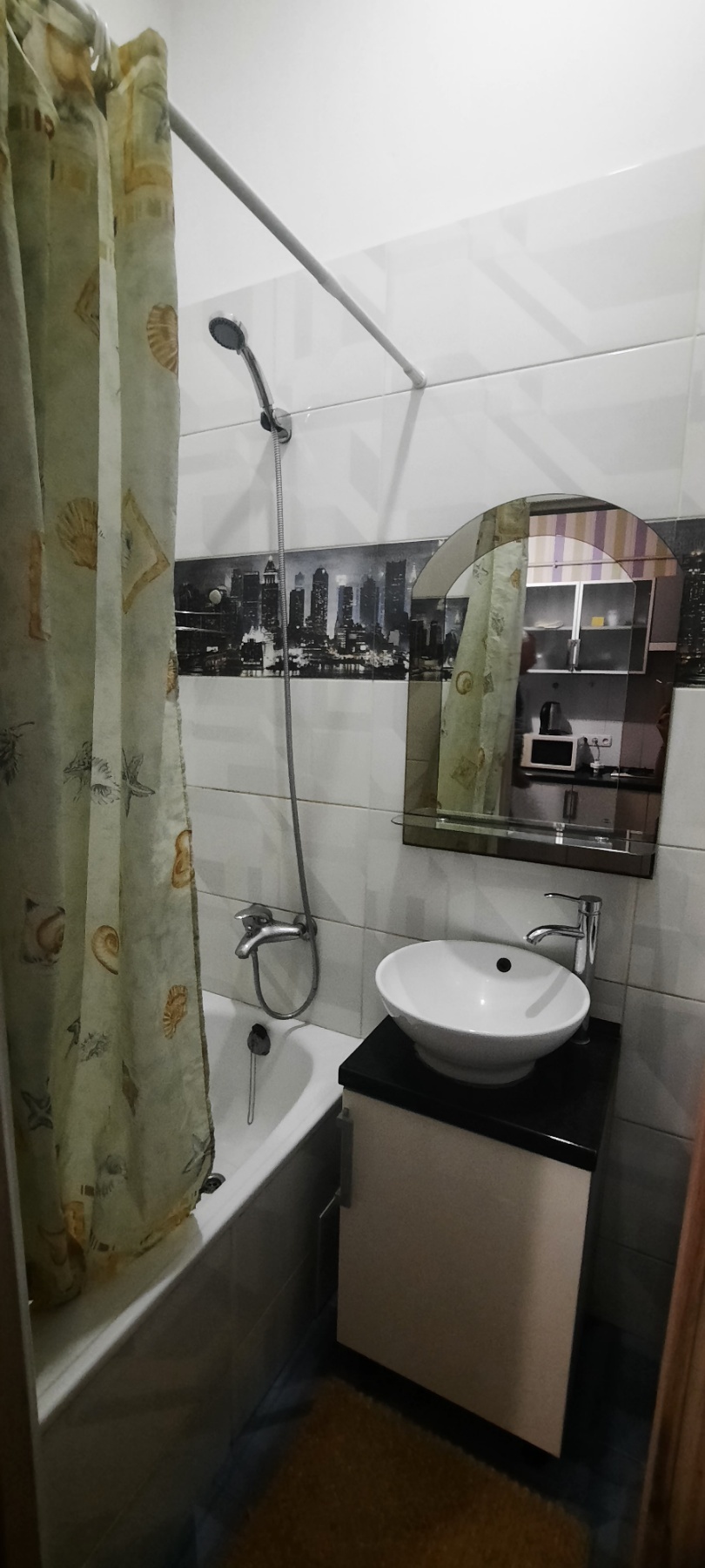 Продаж 2-кімнатної квартири 29 м², Катеринінська вул.