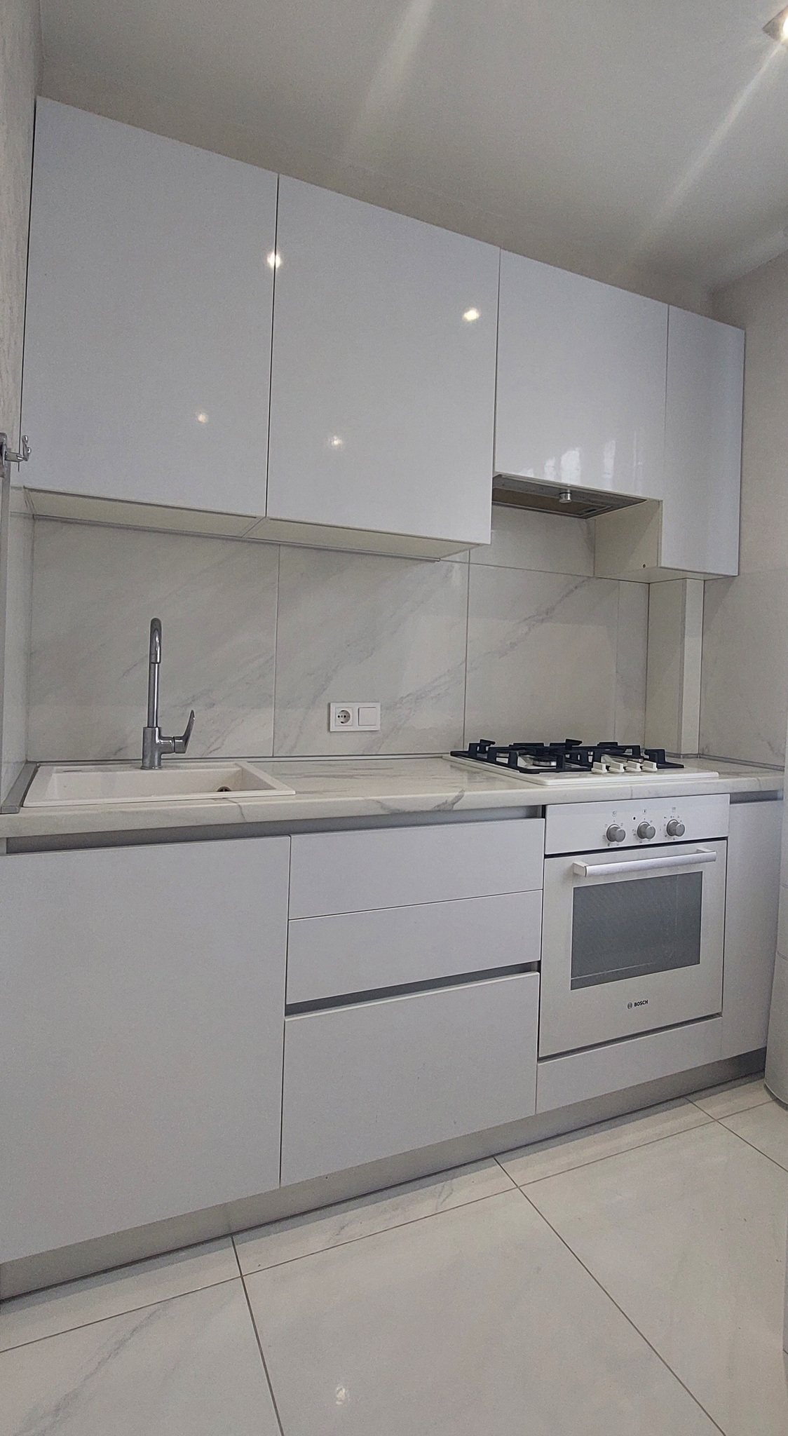 Продажа 3-комнатной квартиры 64 м², Барабашова ул., 38