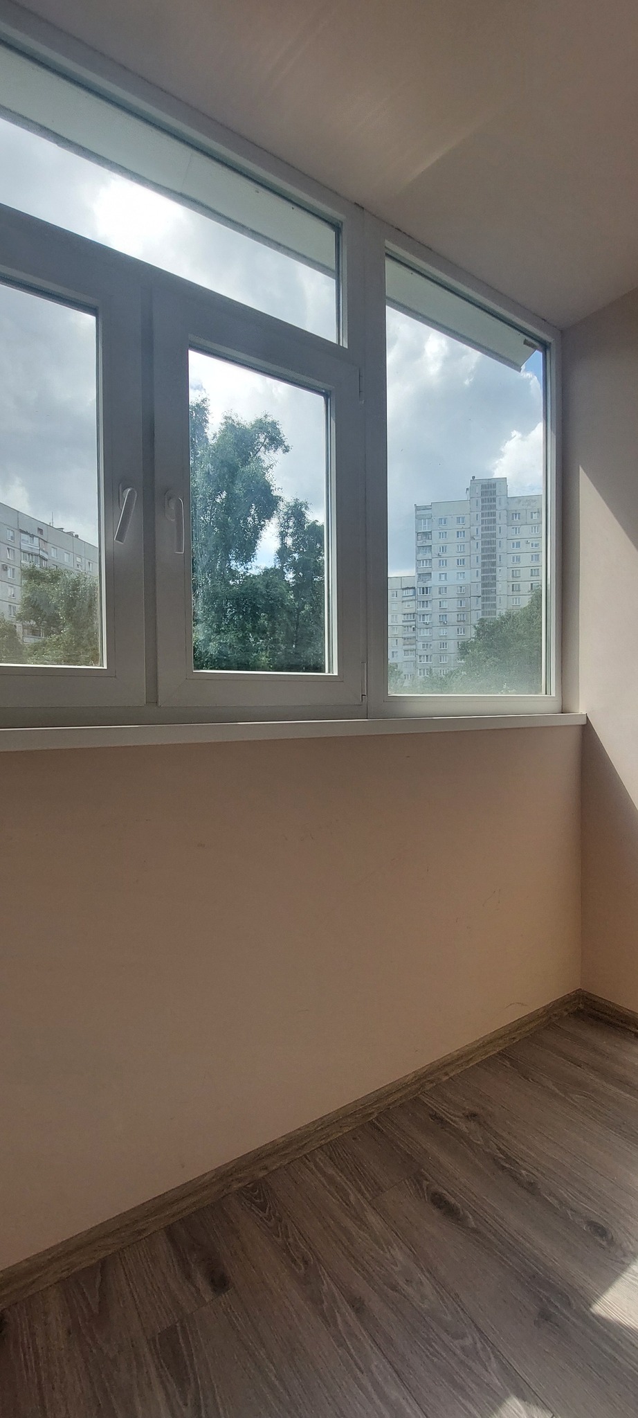Продажа 3-комнатной квартиры 64 м², Барабашова ул., 38