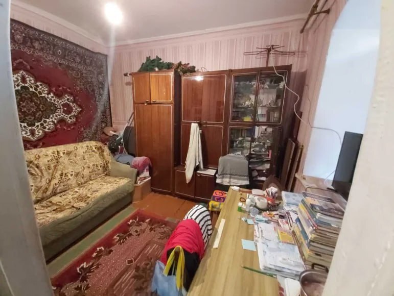 Продаж 2-кімнатної квартири 18.2 м², Воскресенська вул.