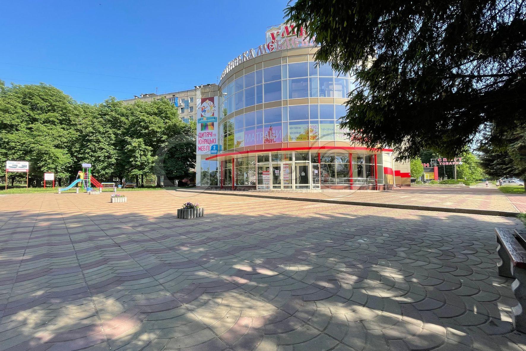 Аренда торгового помещения 2106 м², Электрозаводская ул.