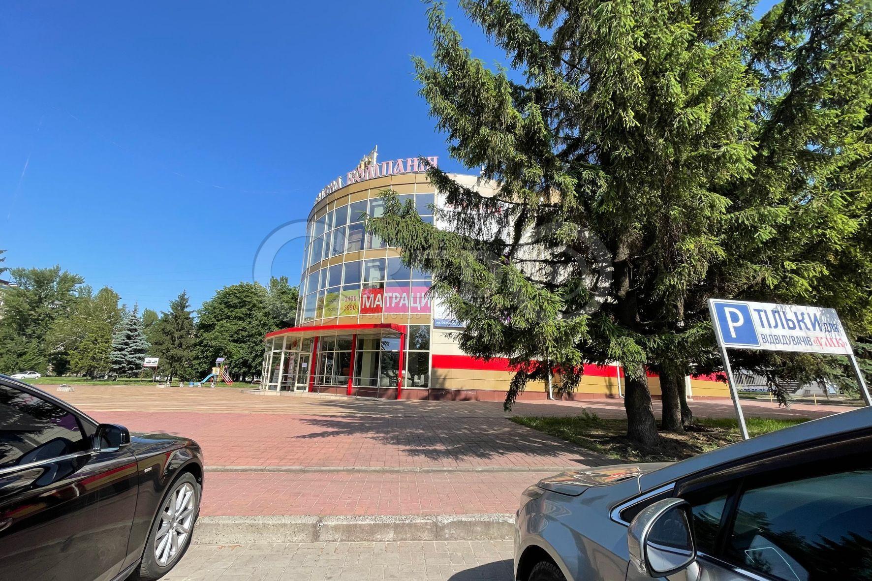 Аренда торгового помещения 2106 м², Электрозаводская ул.