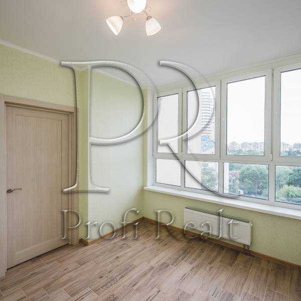 Продаж 2-кімнатної квартири 68 м², Краківська вул., 27