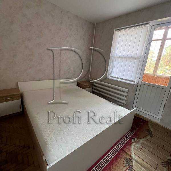 Продаж 5-кімнатної квартири 99 м², Тростянецька вул., 3