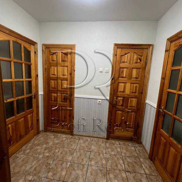 Продаж 5-кімнатної квартири 99 м², Тростянецька вул., 3