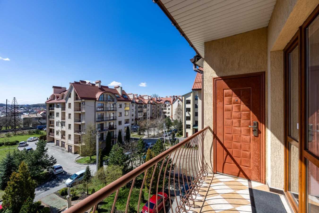 Продажа 3-комнатной квартиры 125 м², Тичини
