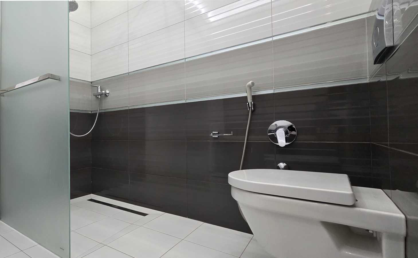 Продаж 3-кімнатної квартири 89 м², Набережна вул., 10