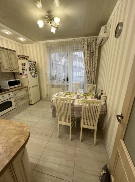 Продаж 2-кімнатної квартири 67 м², Маршала Говорова вул.