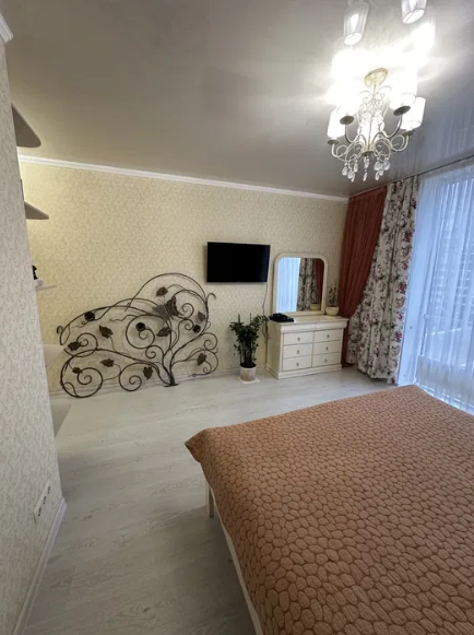 Продаж 2-кімнатної квартири 67 м², Маршала Говорова вул.