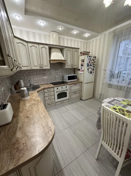 Продаж 2-кімнатної квартири 67 м², Маршала Говорова вул.