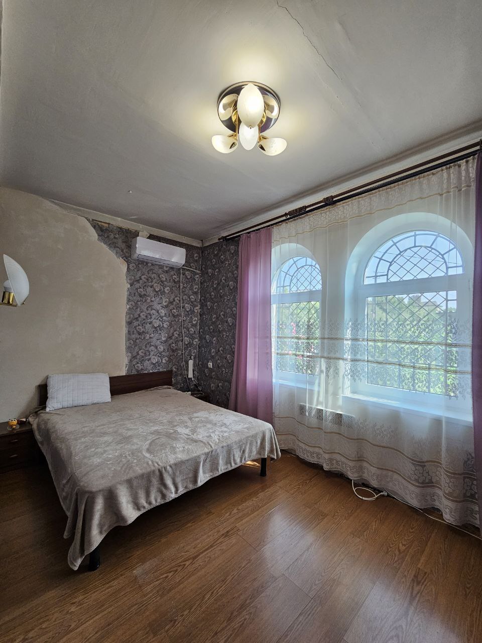 Продаж будинку 195 м², Олександра Поля просп.
