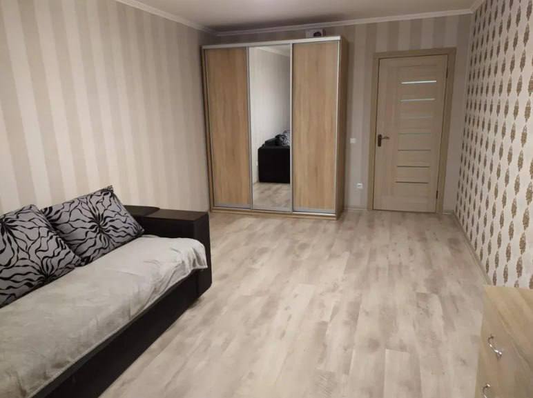 Продаж 1-кімнатної квартири 50.2 м², Герасима Кондратьєва вул.
