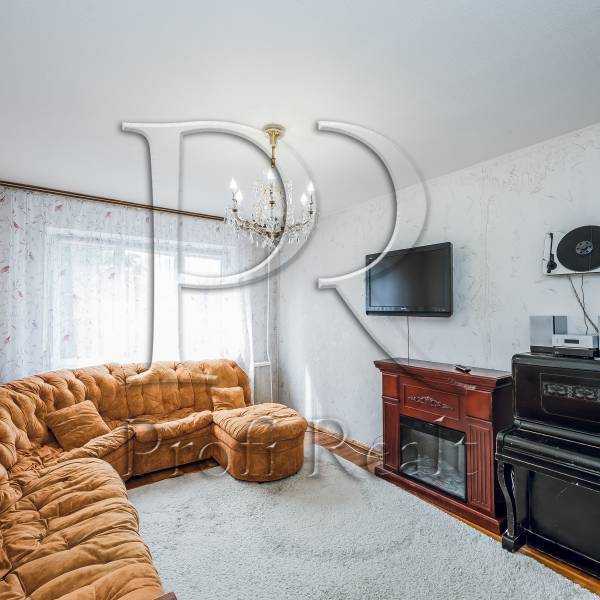 Продаж 3-кімнатної квартири 71 м², Григоровича-Барського вул., 7