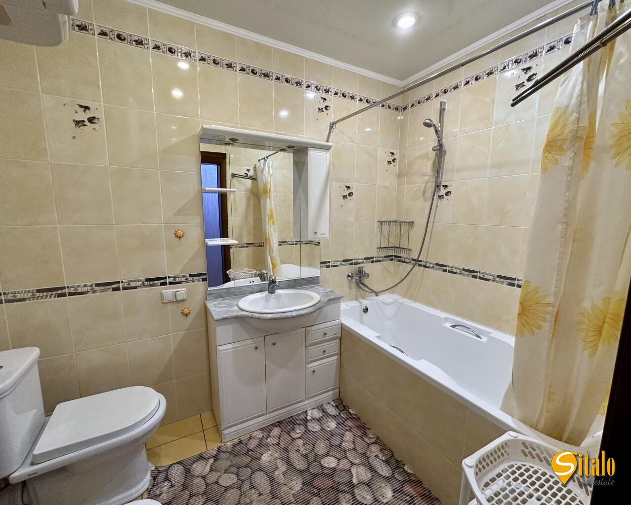 Продажа 3-комнатной квартиры 110 м², Срибнокильская ул., 1