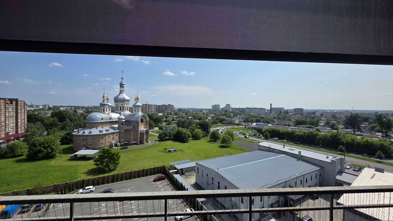 Продажа 3-комнатной квартиры 70 м², Олеся Гончара ул., 1