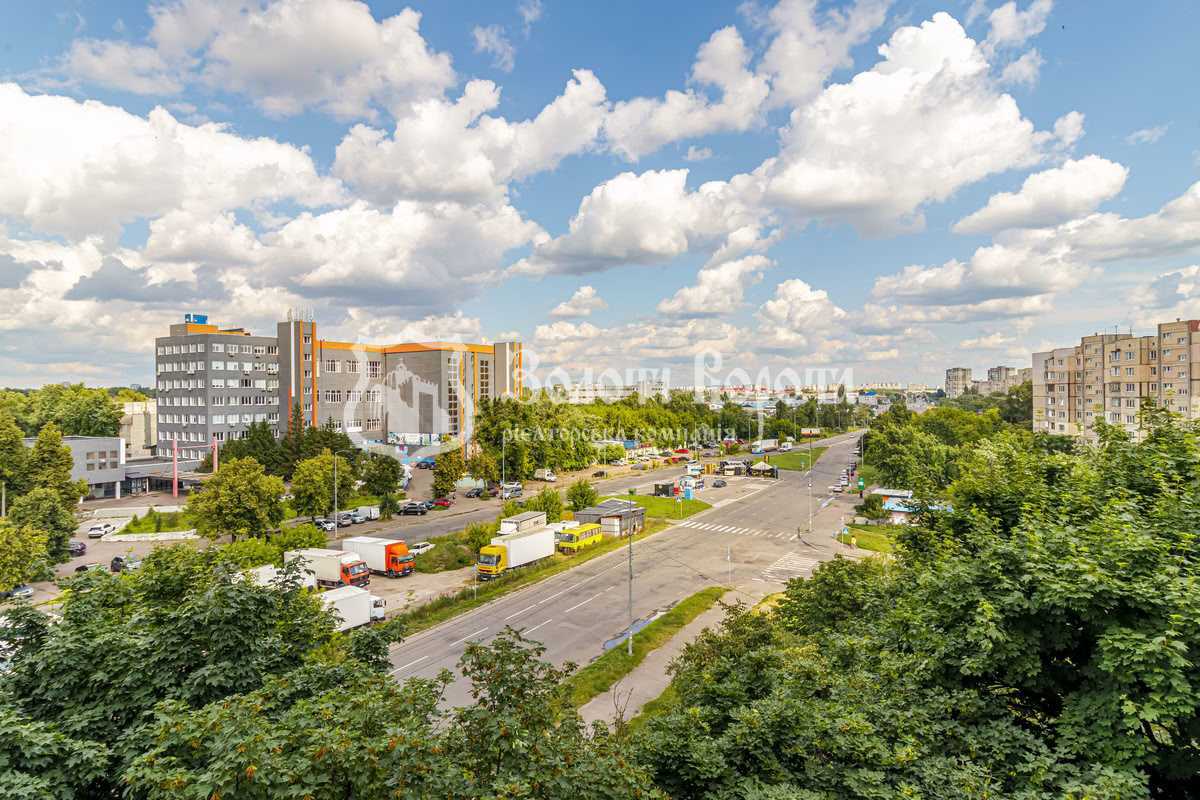 Продаж 1-кімнатної квартири 28 м², Жолудєва вул., 5А