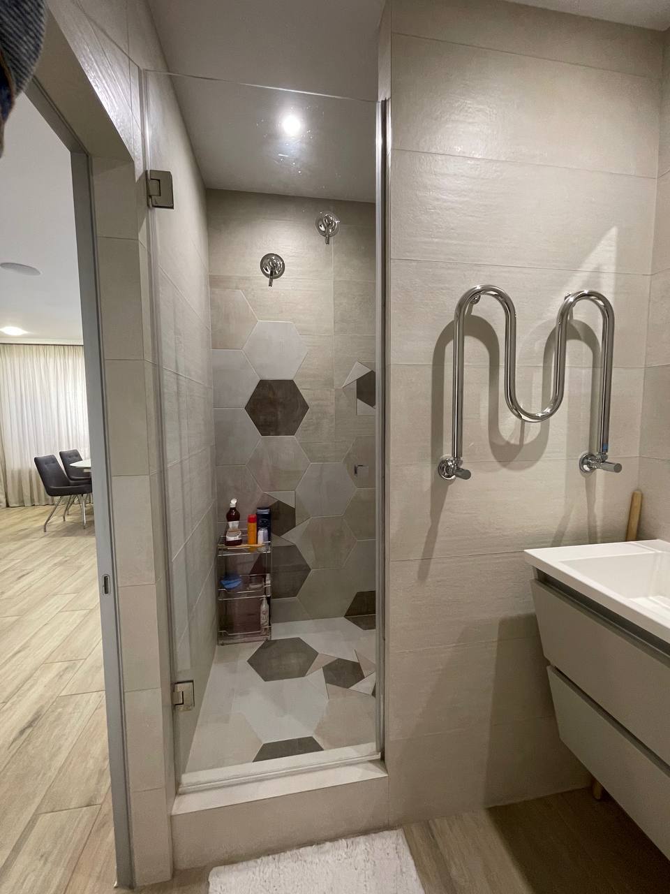 Продажа 3-комнатной квартиры 119 м², Владимира Антоновича ул.