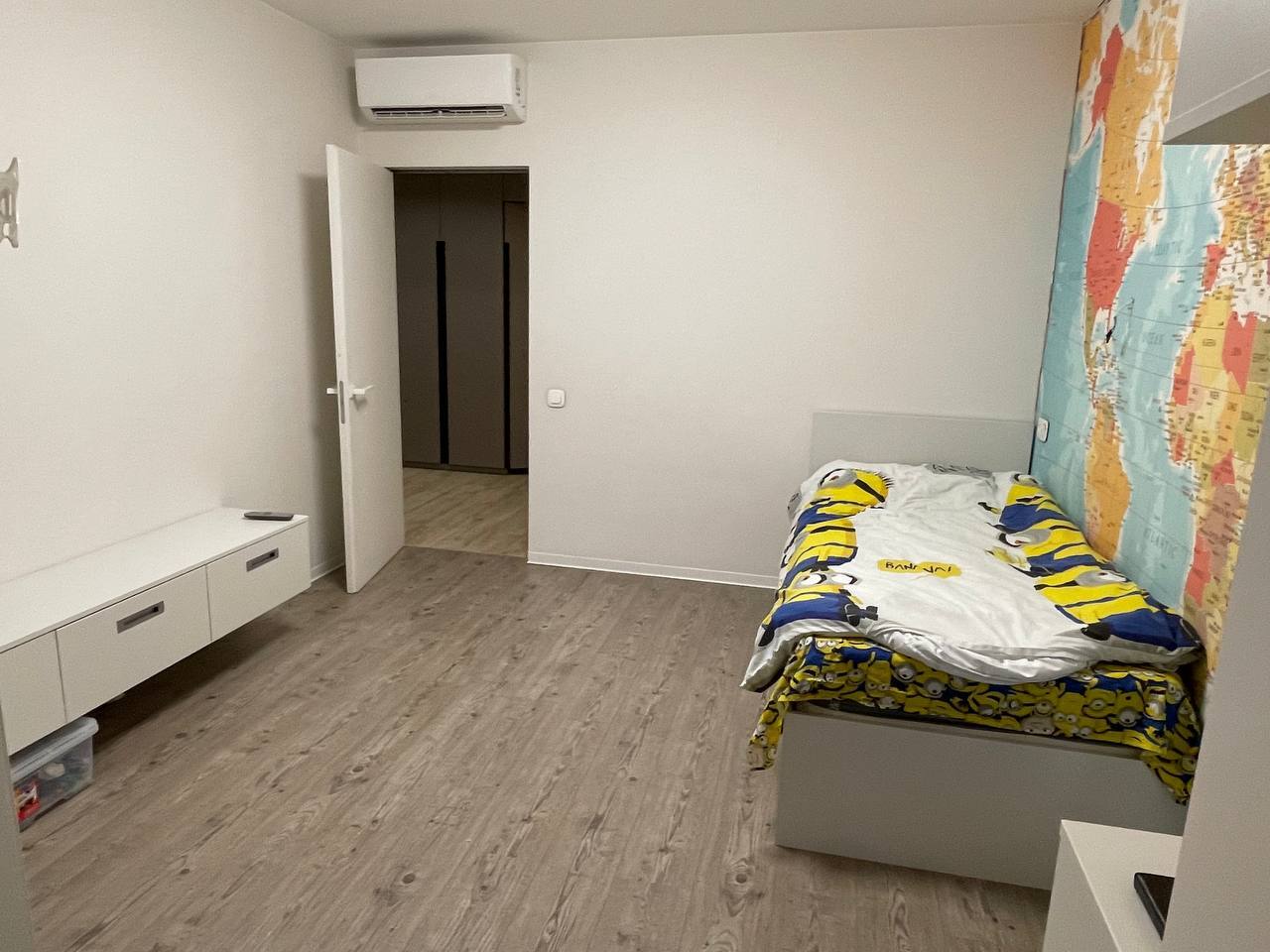 Продажа 3-комнатной квартиры 119 м², Владимира Антоновича ул.