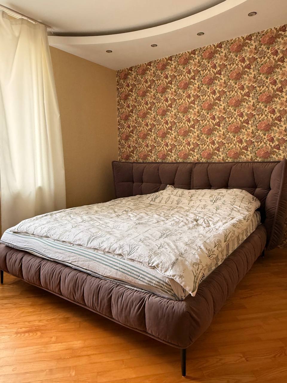 Продажа 3-комнатной квартиры 125 м², Рабочая ул.