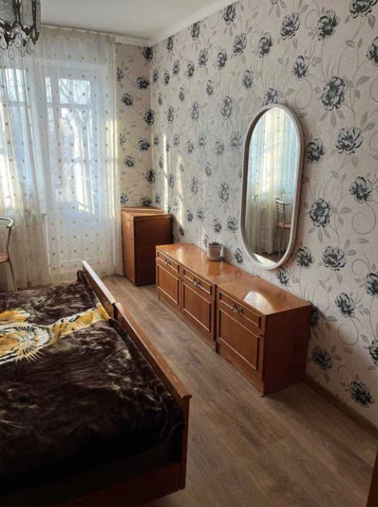 Продаж 2-кімнатної квартири 44 м², Івана Харитоненко вул.