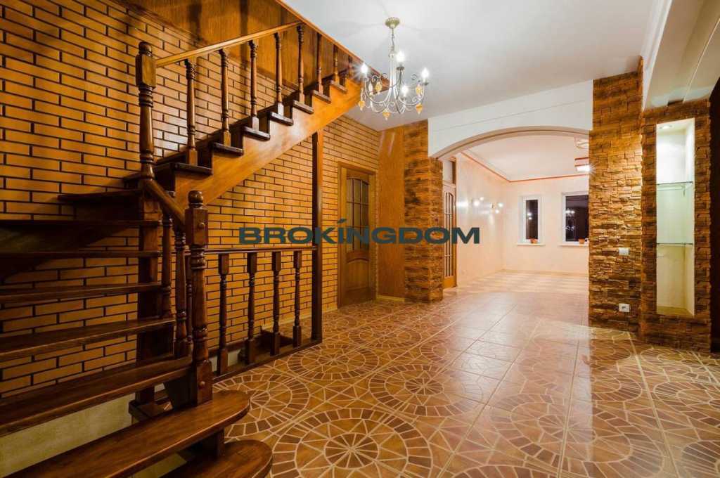 Продажа дома 289 м², Октябрьский пер., 6