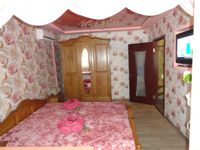 1-комнатная квартира посуточно 36 м², Академика Заболотного ул., 59