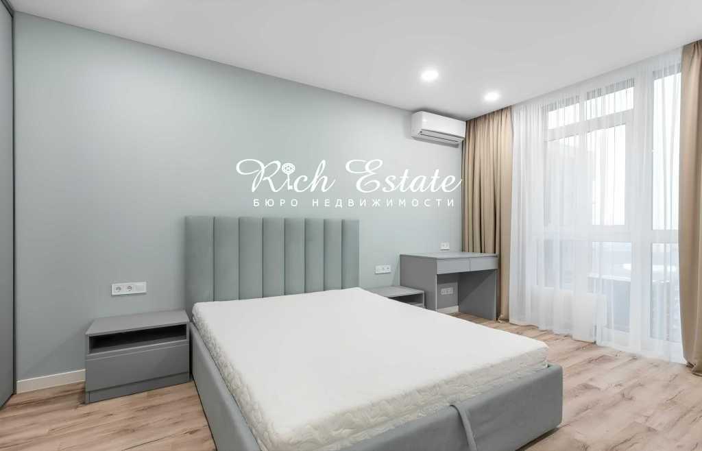 Оренда 1-кімнатної квартири 55 м², Джона Маккейна вул., 3А
