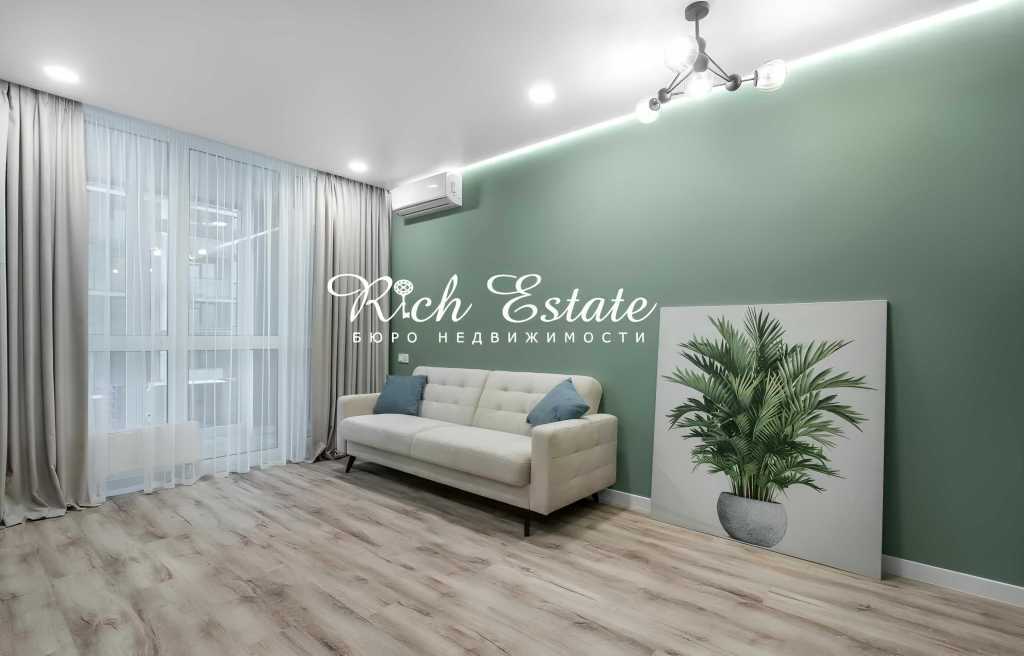 Оренда 1-кімнатної квартири 55 м², Джона Маккейна вул., 3А