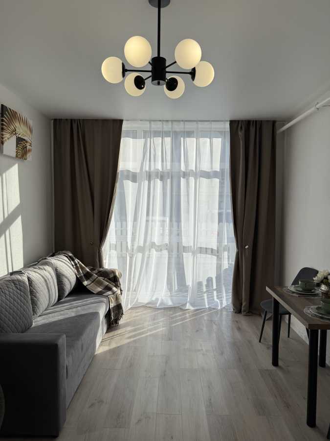 Продаж 1-кімнатної квартири 47 м², Богдана Хмельницького вул., 21Б