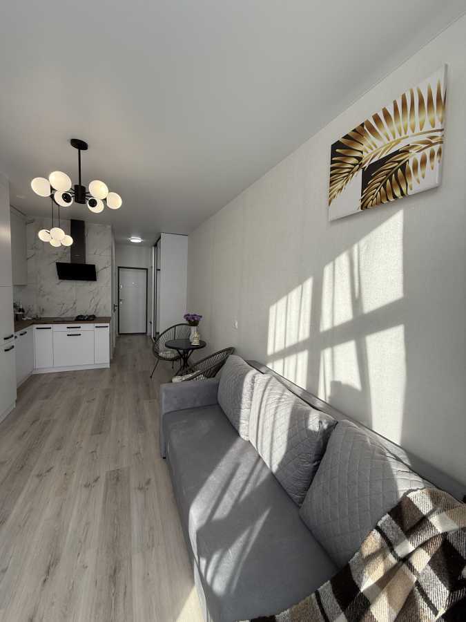 Продаж 1-кімнатної квартири 47 м², Богдана Хмельницького вул., 21Б