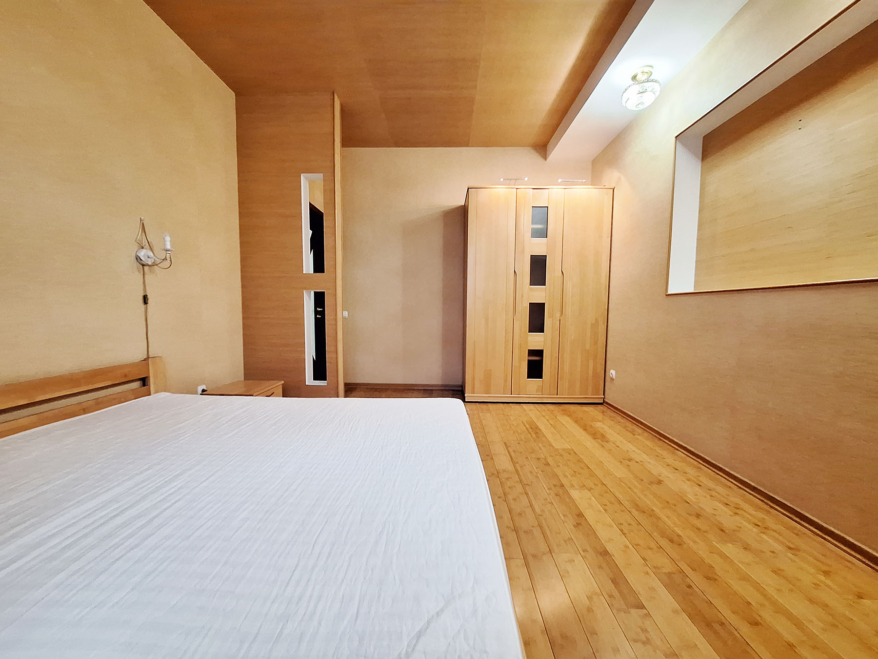 Аренда 3-комнатной квартиры 110 м², Маршала Тимошенко ул., 21