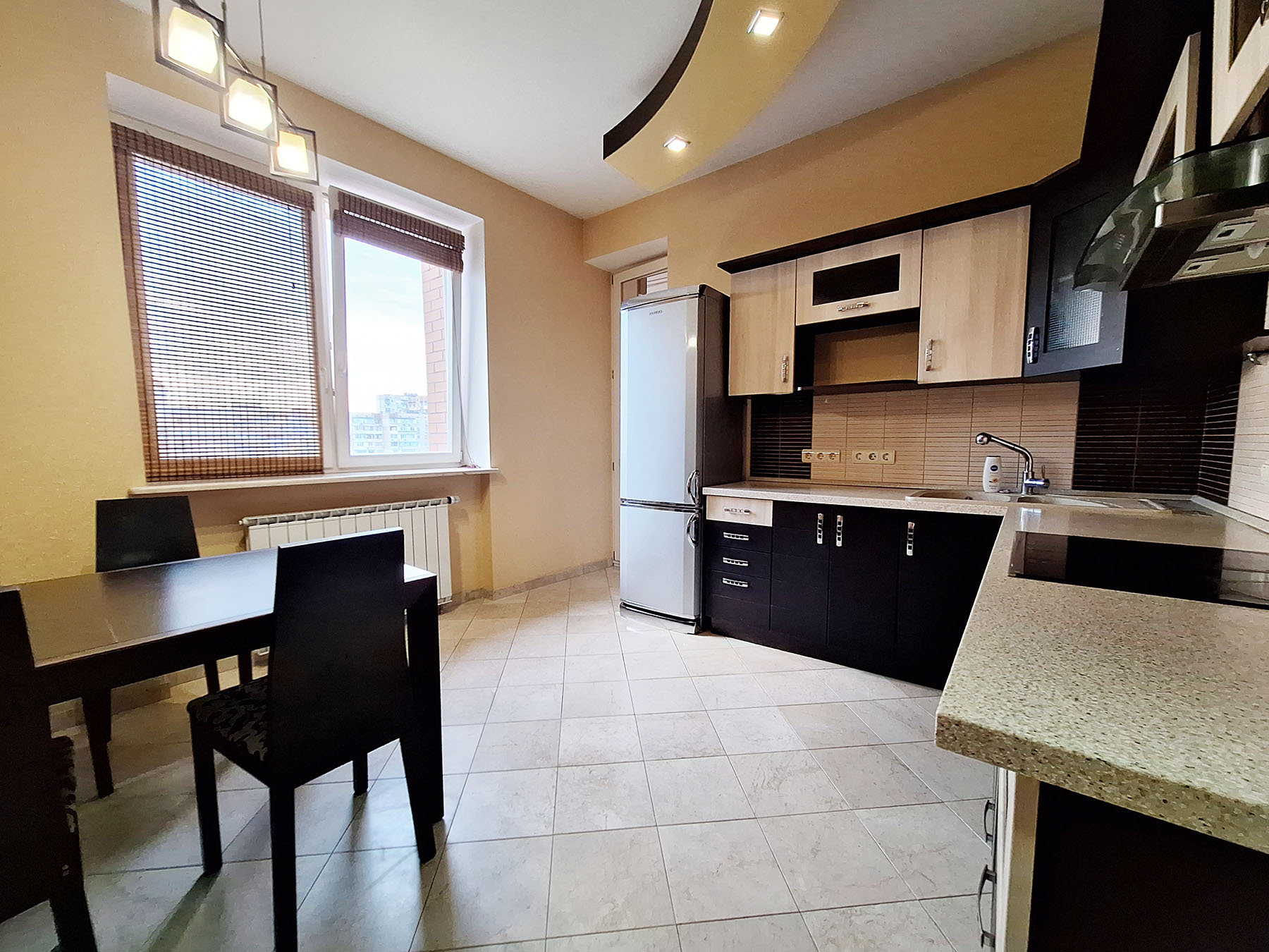 Аренда 3-комнатной квартиры 110 м², Маршала Тимошенко ул., 21